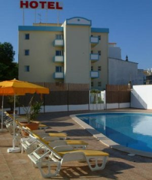 Hotel Praia do Burgau