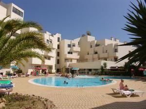 Hotel Apartamento Santa Eulália Beach Club