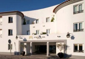 Hotel M´Ar de Ar Muralhas