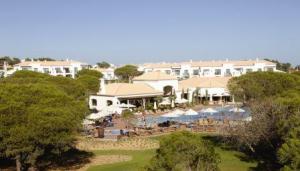 Pine Cliffs Resort