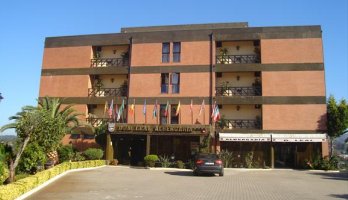 Hotel Dom Leal