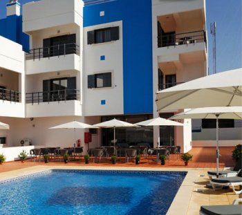 Vicentina Aparthotel