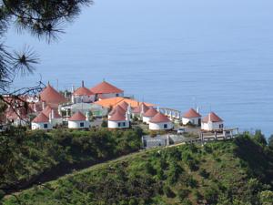 Hotel Cabanas de São Jorge Village