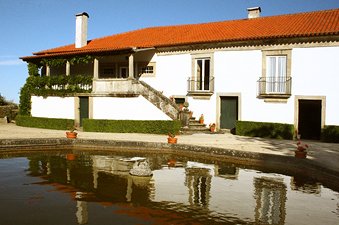 Casa de Vilarinho de São Romão