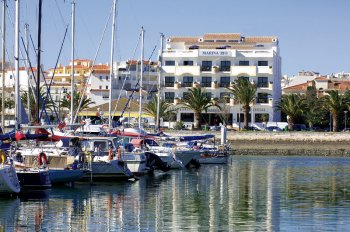 Marina Rio Hotel