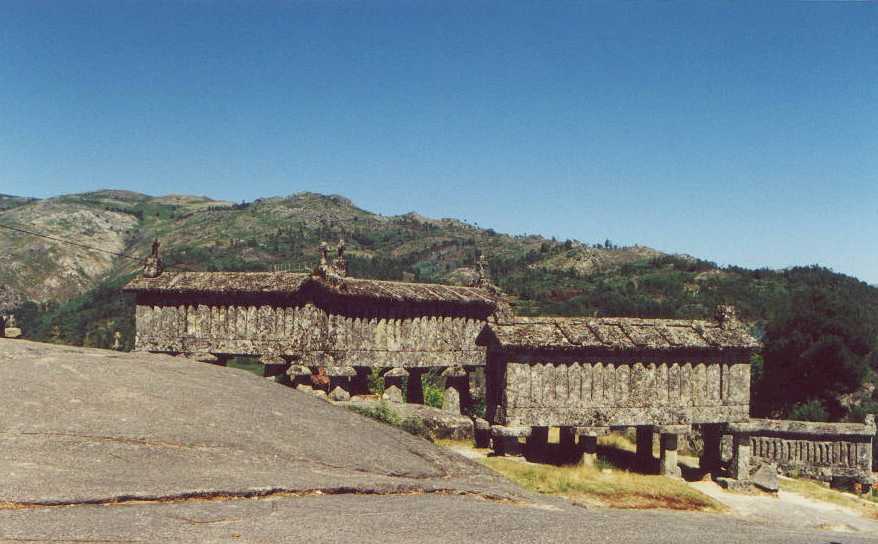Soajo: Hórreos