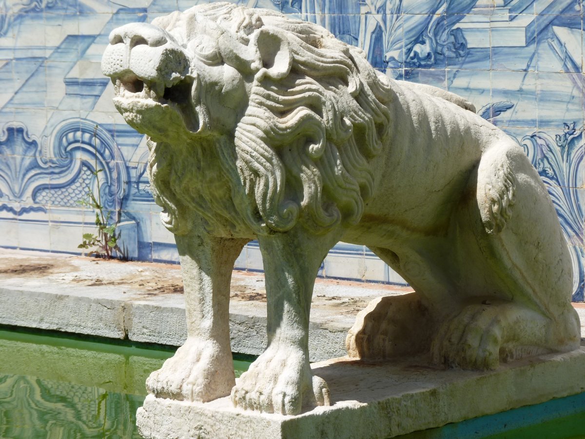 Museu dos Condes de Castro Guimarães