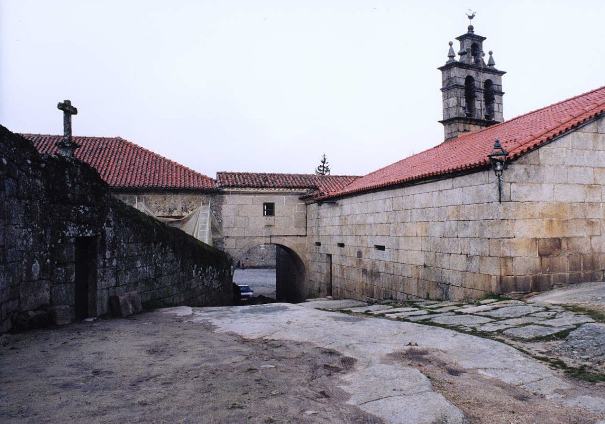 Sanctuary of Senhora da Lapa
