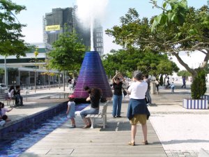 Parc des Nations: vulcão de água: Photo
