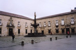 Antigo Paço Arquiepiscopal: Chafariz dos Castelos: Foto
