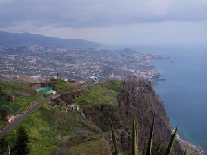 Cabo Girão: Vista de Funchal: Foto