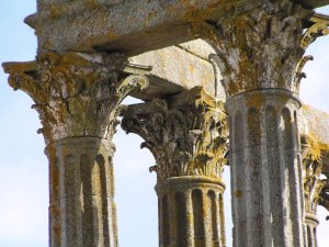Roman temple: Picture