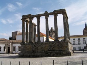 Roman temple: Picture